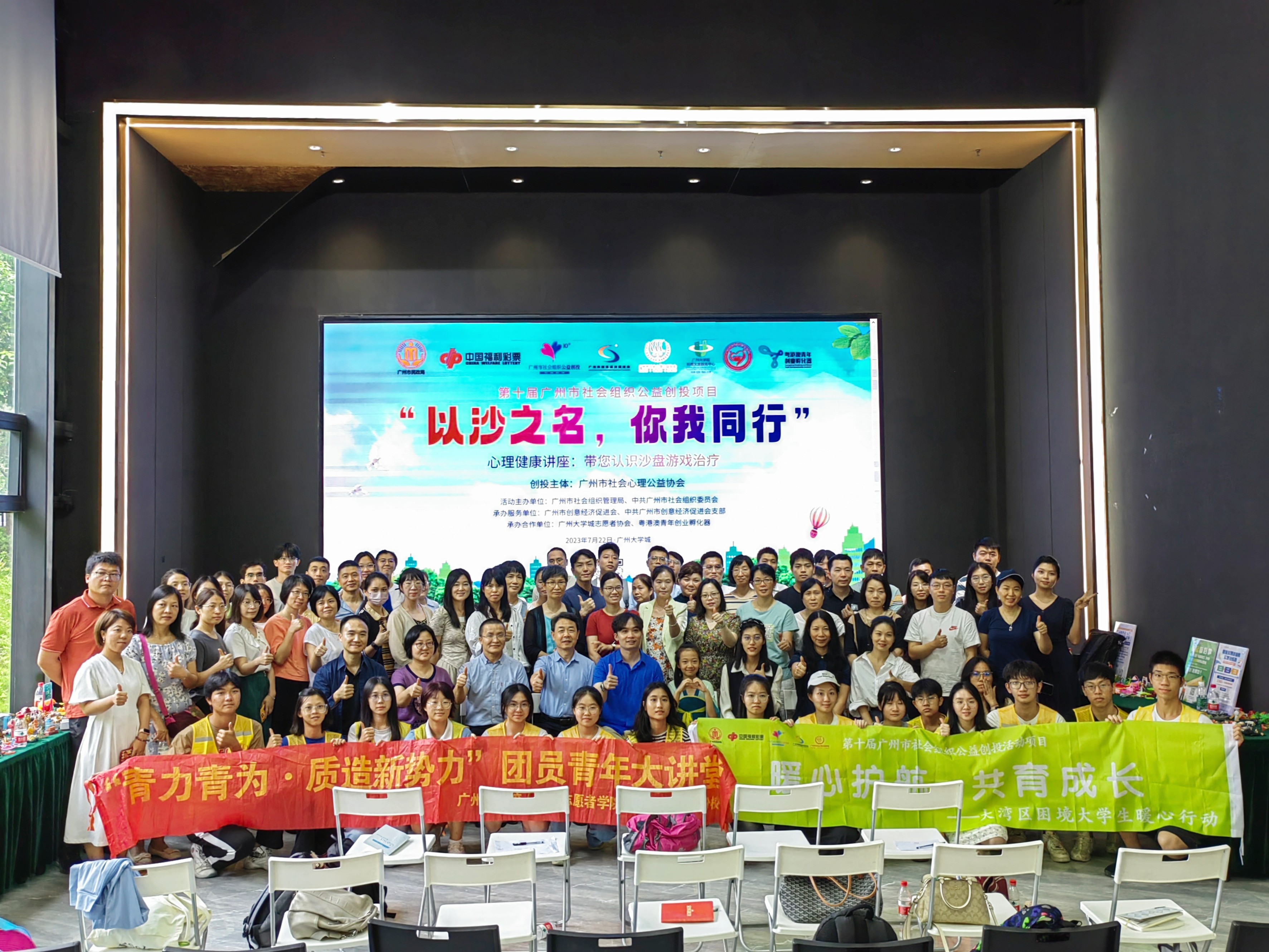 a4a64aaa7484d962adcc7f8b3fd0277.jpg