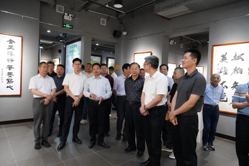 点击查看原始图片
