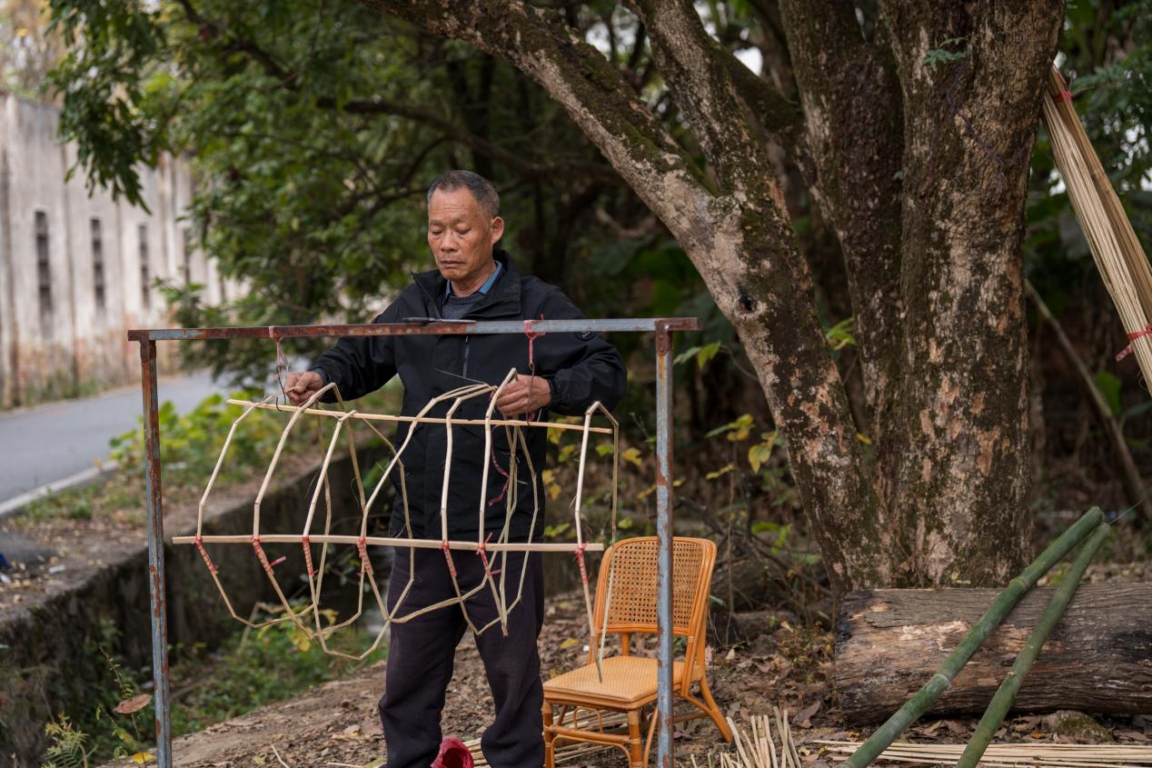 ԬԶϼ�п�������ûѧ�����񣬡����Ǹ��׵ľ������ѧǱ ��